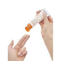 Vichy Capital Soleil 3in1 Anti Dark Spot Leke Karşıtı Renkli Güneş Kremi Spf50 50ml