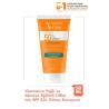 Avene Cleanance Yağlı ve Akneye Eğilimli Ciltler için SPF 50+ Güneş Koruyucu 50 ml