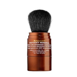 Peter Thomas Roth Radiant Anında Mineral Fırçası-On Bronzlaştırıcı Güneş Koruyucu SPF 30