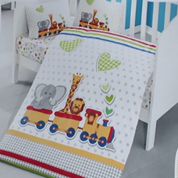 Victoria Empirme Desenli Bebek Nevresim Takımı