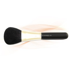 MAC 134 Large Powder Brush