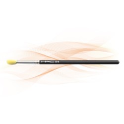 MAC 221 Mini Tapered Blending Brush